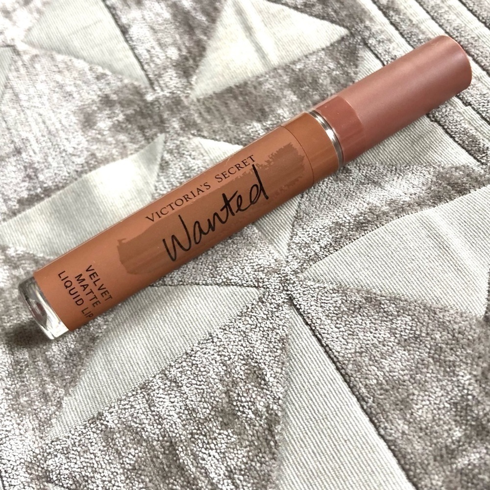 new with tags! Victoria's Secret velvet matte wanted lip cream